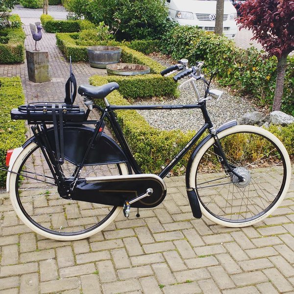 Een klassieke Gazelle met een moderne - Power-Bike elektrische